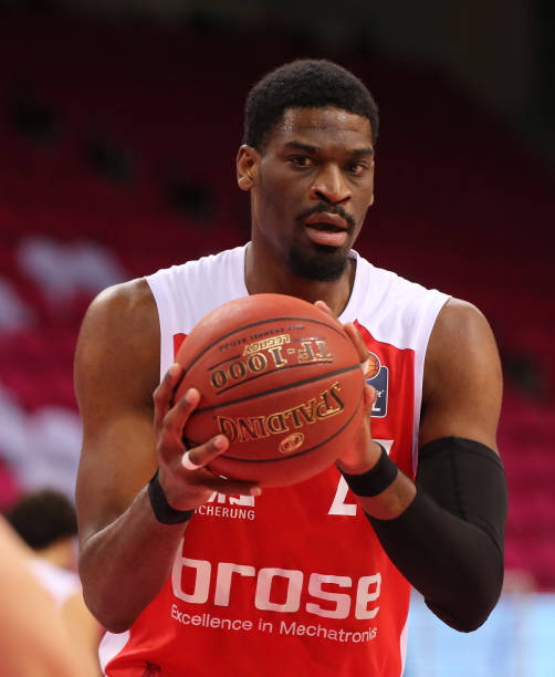 面对伊朗队 面对伊朗队