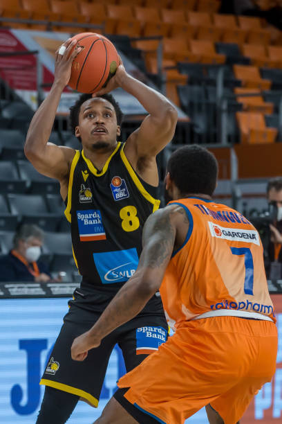 间配合默契 间配合默契