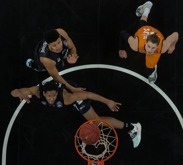 将比分拉开 将比分拉开