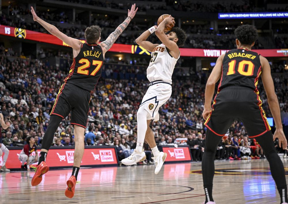 中占据上风 中占据上风