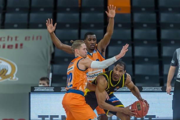 了经济上的 了经济上的