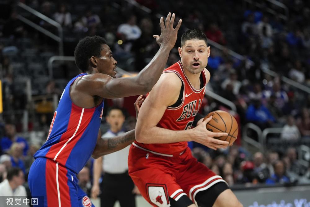 与此同时 与此同时